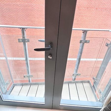 Cosy City Centre Location, Hydro Massage Showe 曼彻斯特 外观 照片