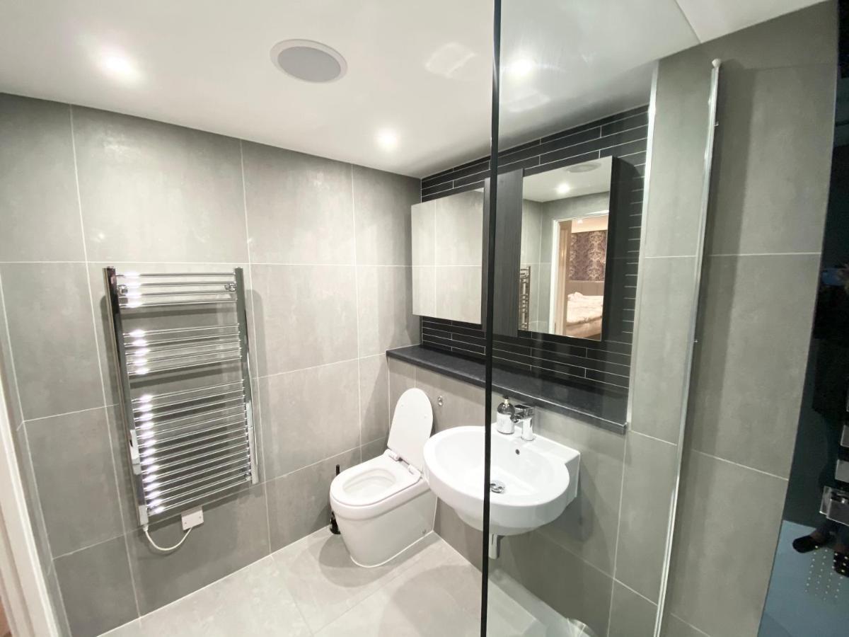 Cosy City Centre Location, Hydro Massage Showe 曼彻斯特 外观 照片