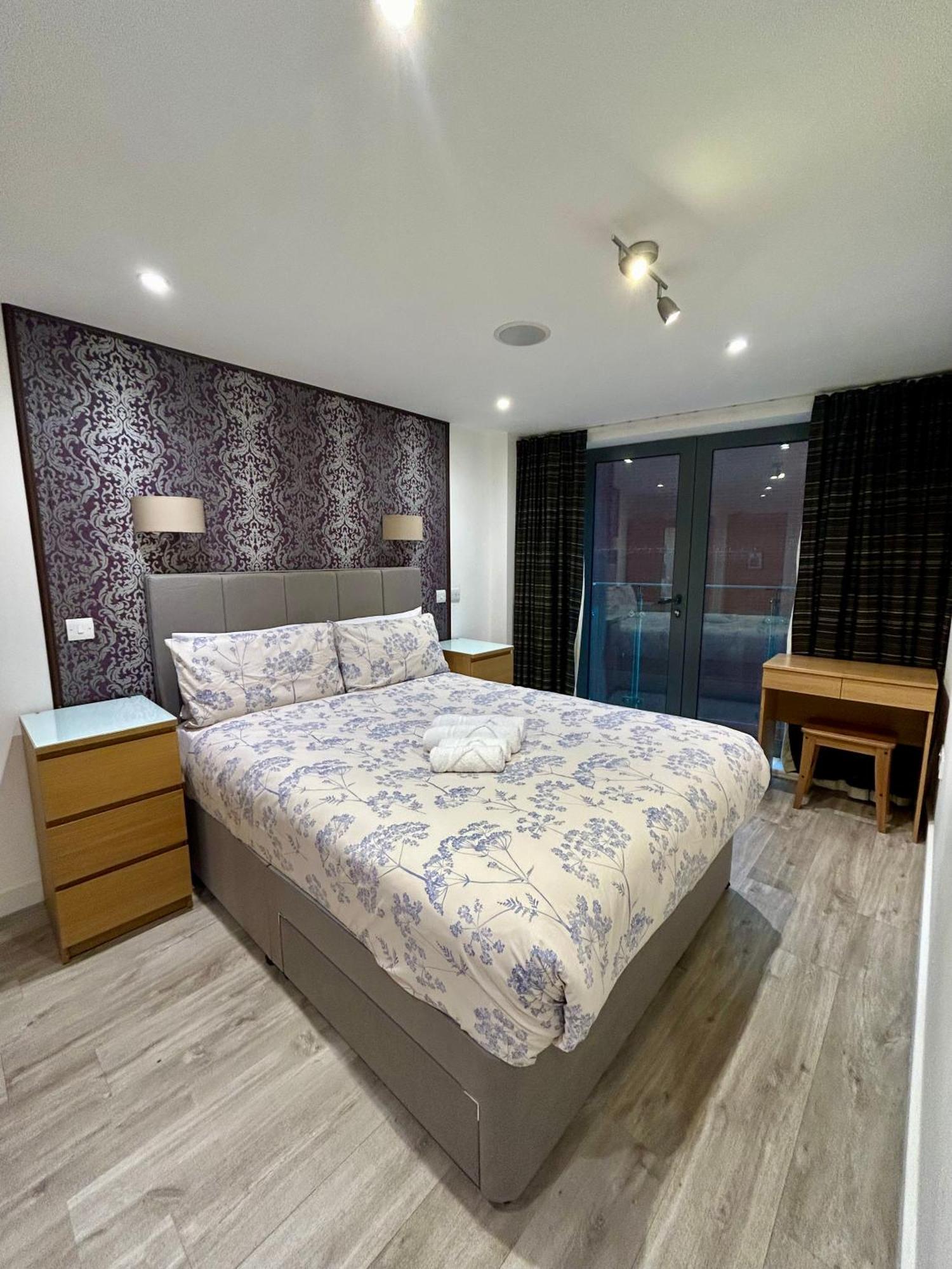 Cosy City Centre Location, Hydro Massage Showe 曼彻斯特 外观 照片